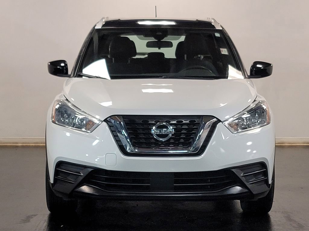 Used 2020 Nissan Kicks SV image 3