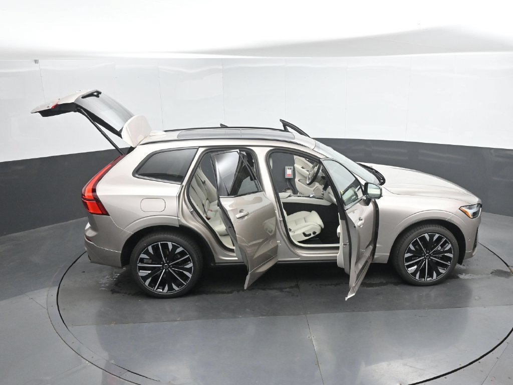 New 2027 Volvo XC60 B5 Ultra AWD/4WD image 44