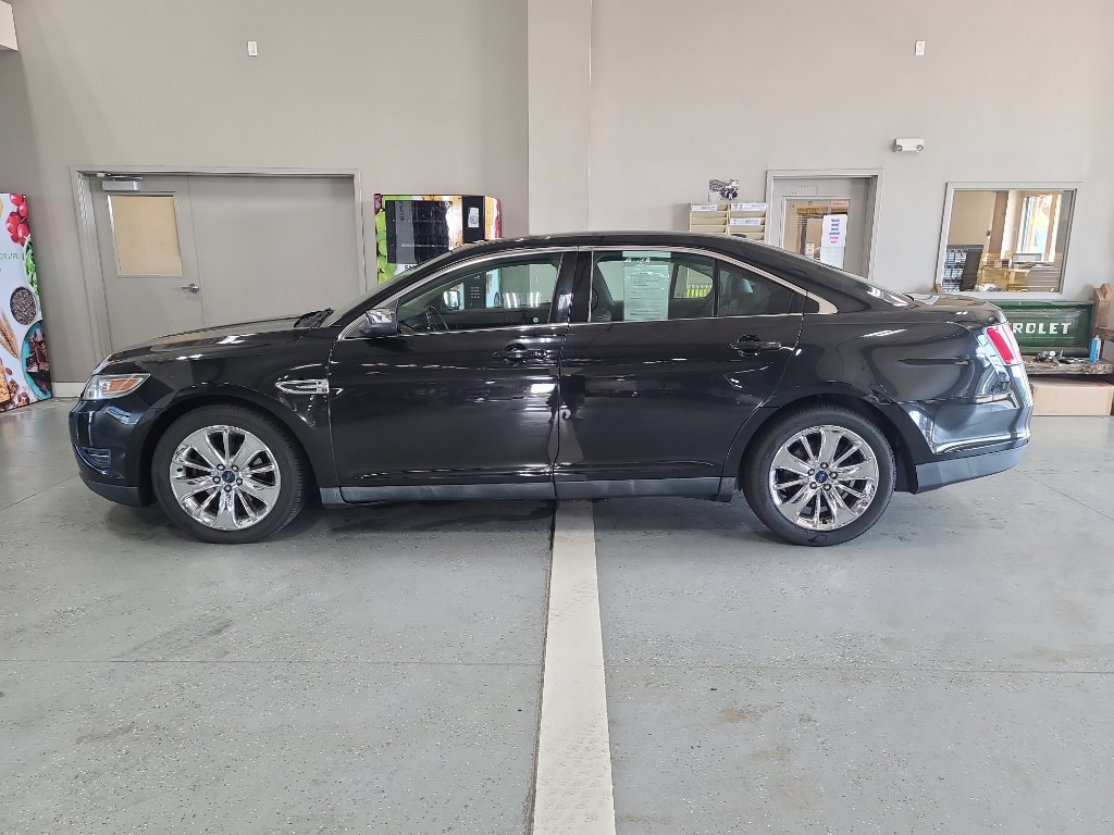 Used 2011 Ford Taurus Limited w/ 303A Rapid Spec Order Code