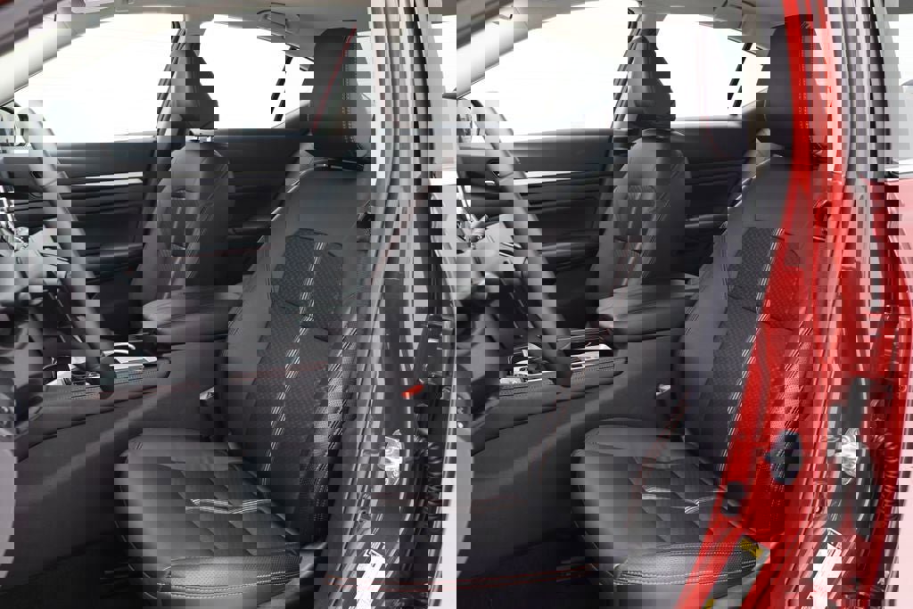 Used 2025 Nissan Altima 2.5 SR image 16