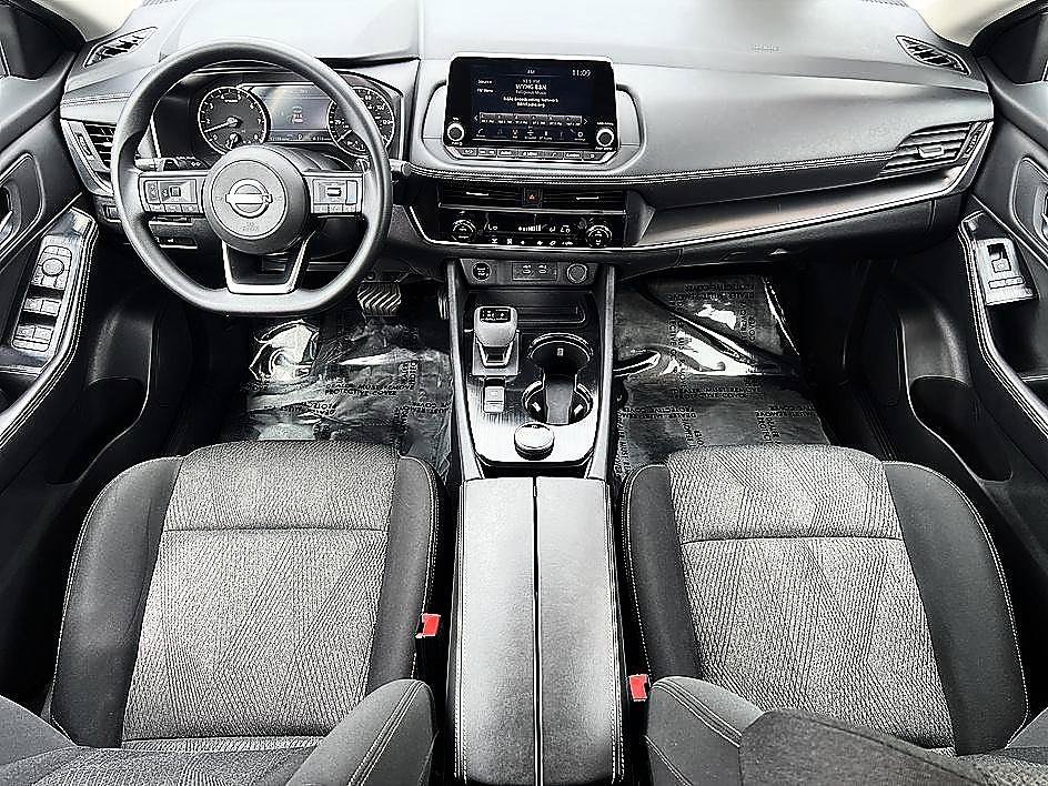 Certified 2024 Nissan Rogue SV AWD/4WD image 18