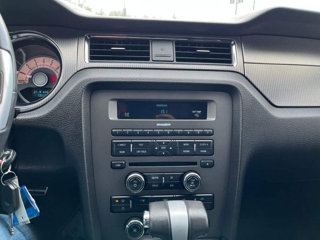 Used 2010 Ford Mustang GT image 21