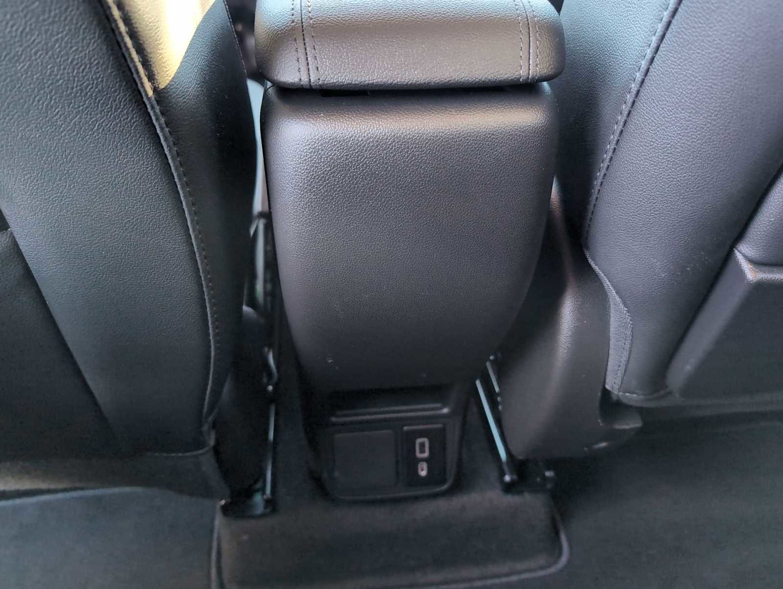 Used 2022 Buick Encore GX Select image 20