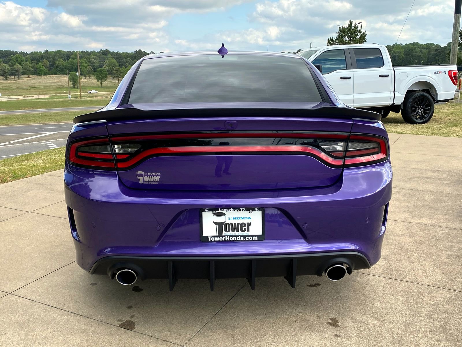 Used 2023 Dodge Charger Scat Pack w/ Plus Group RWD image 5