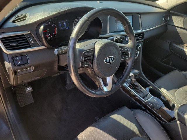 Used 2018 Kia Optima EX w/ Premium Package FWD image 17