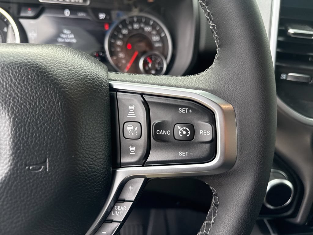 New 2026 RAM 1500 Big Horn AWD/4WD image 17