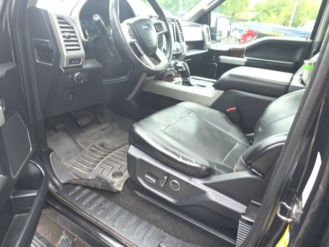 Used 2015 Ford F150 Lariat w/ Equipment Group 502A Luxury AWD/4WD image 15