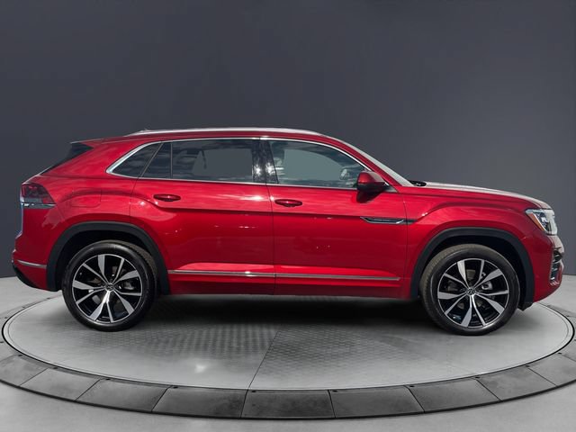Used 2025 Volkswagen Atlas Cross Sport SEL Premium R-Line AWD/4WD image 6