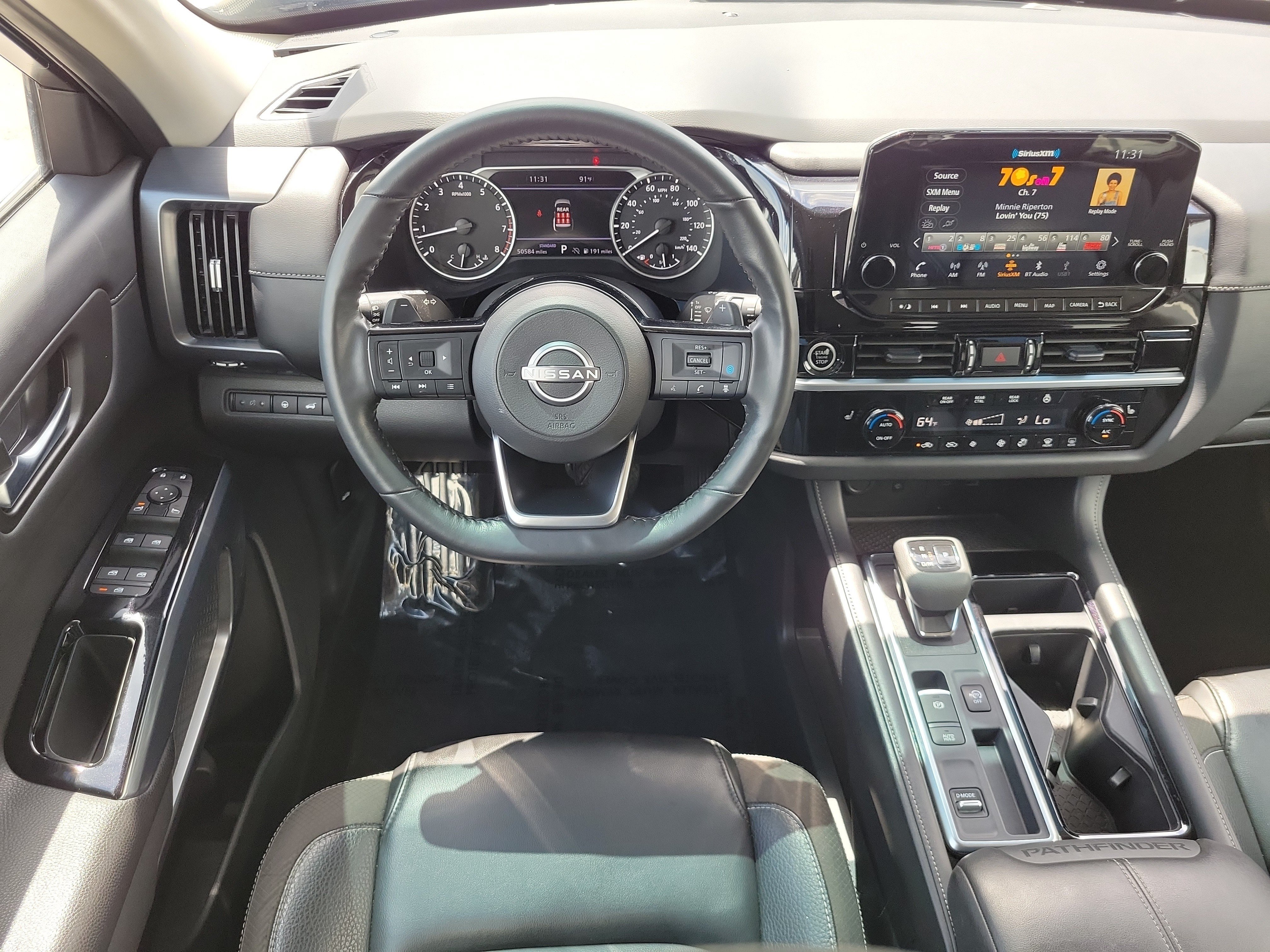 Used 2024 Nissan Pathfinder SL w/ Black Appearance Package FWD image 20