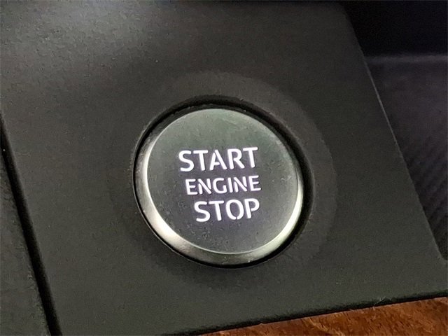 Used 2023 Audi Q5 2.0T Premium w/ Convenience Package image 23