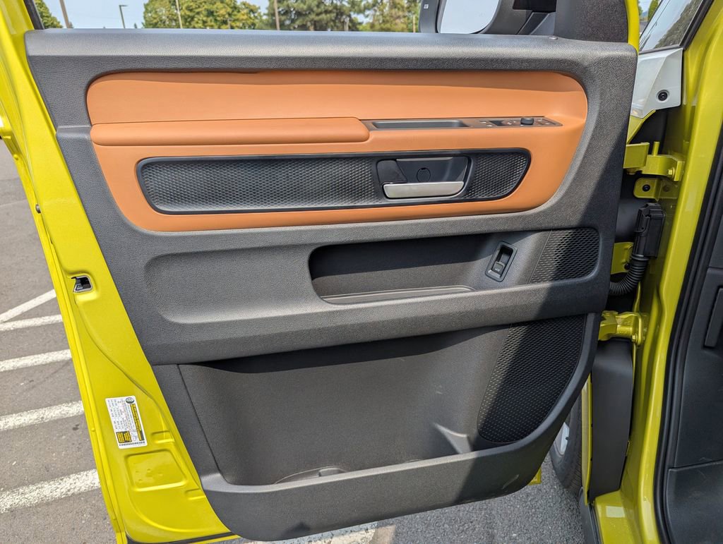 New 2025 Volkswagen ID. Buzz Pro S Plus image 10