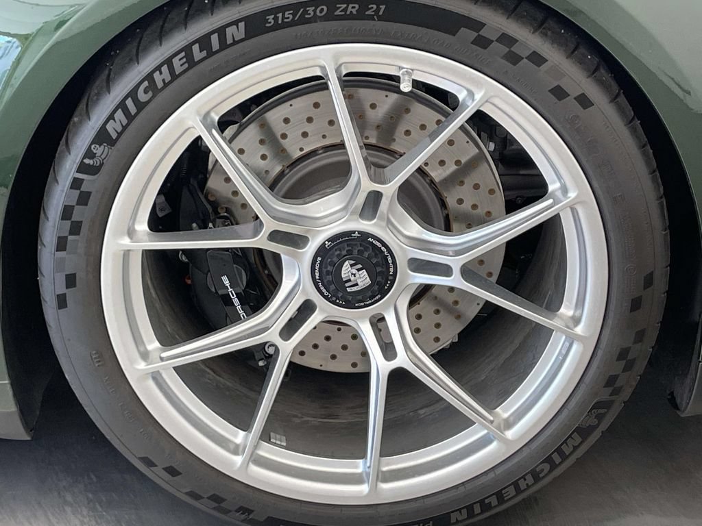 Certified 2026 Porsche 911 GT3 RWD image 12