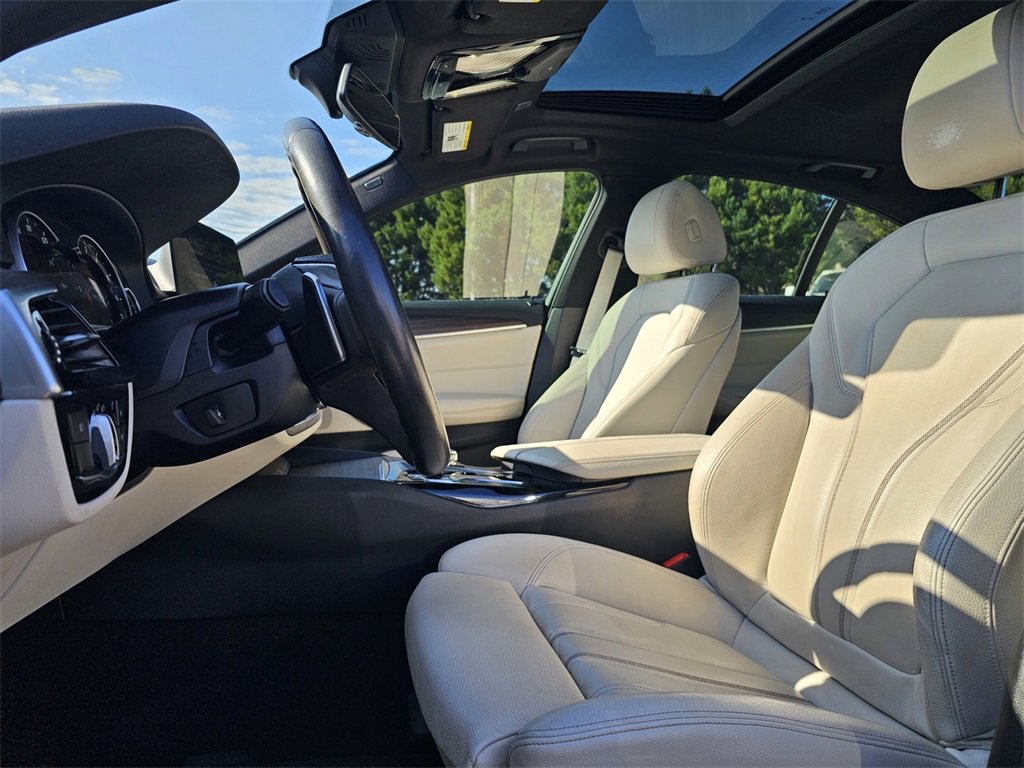 Used 2017 BMW 530i 530i image 14