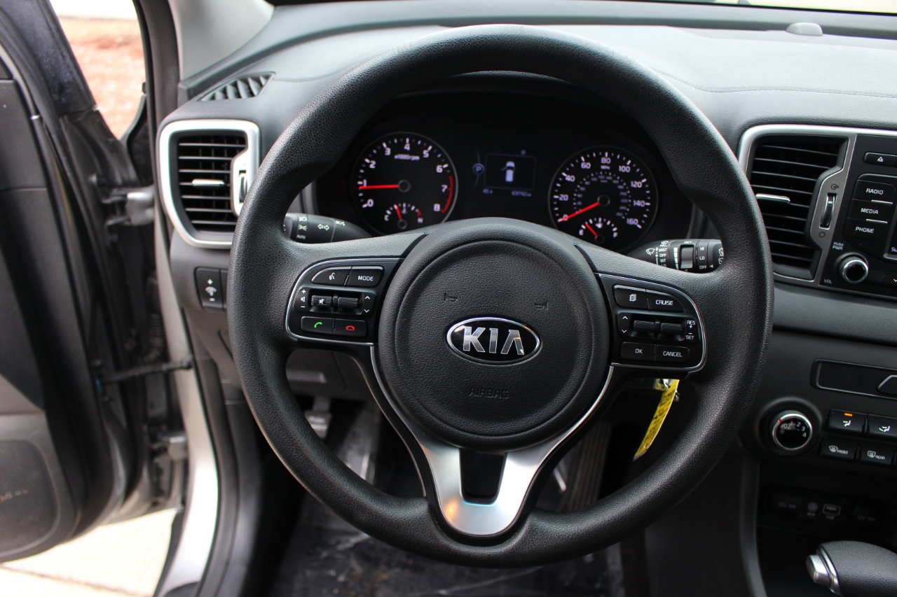 Used 2019 Kia Sportage LX image 17