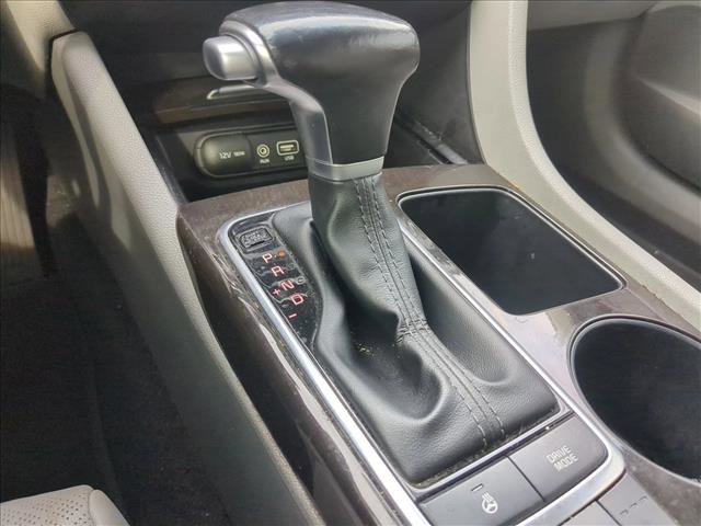Used 2017 Kia Optima EX image 12