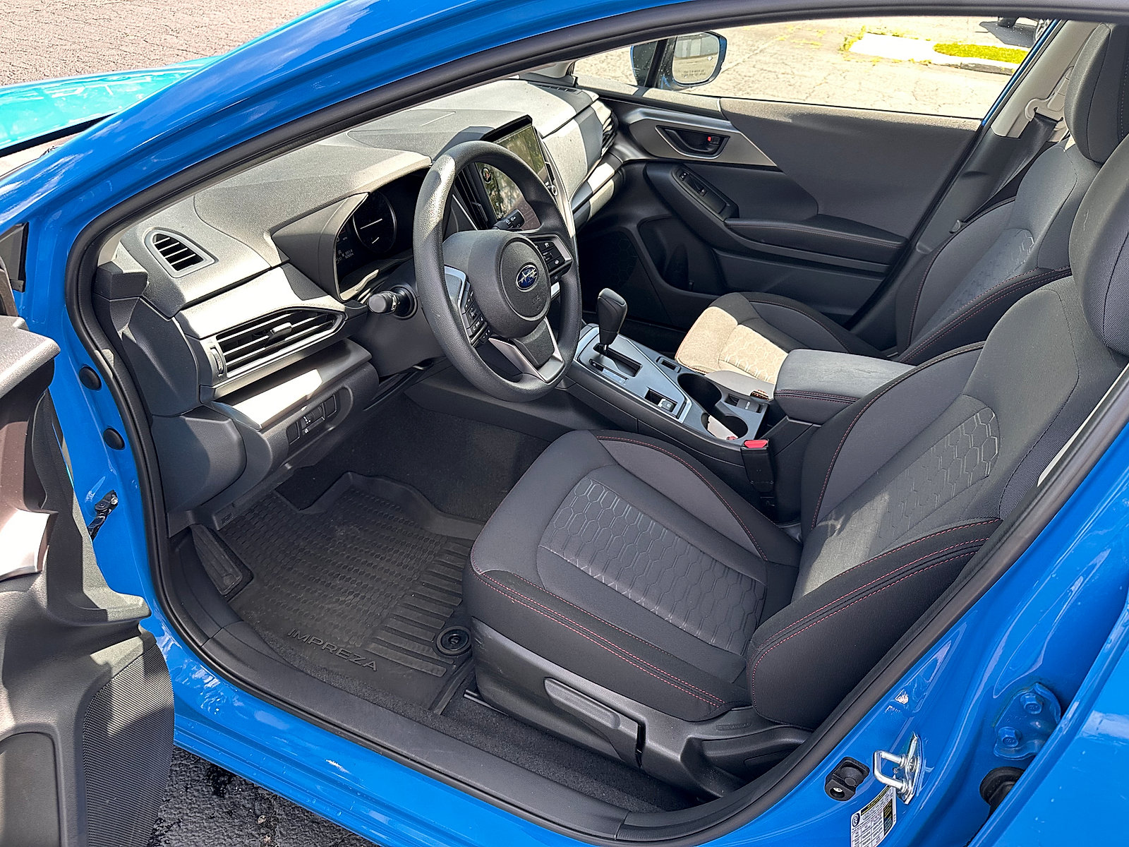 Certified 2025 Subaru Impreza 2.0i Sport AWD/4WD image 15
