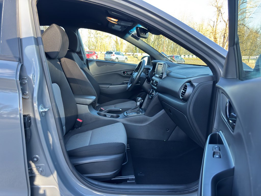 Used 2021 Hyundai Kona Night image 13