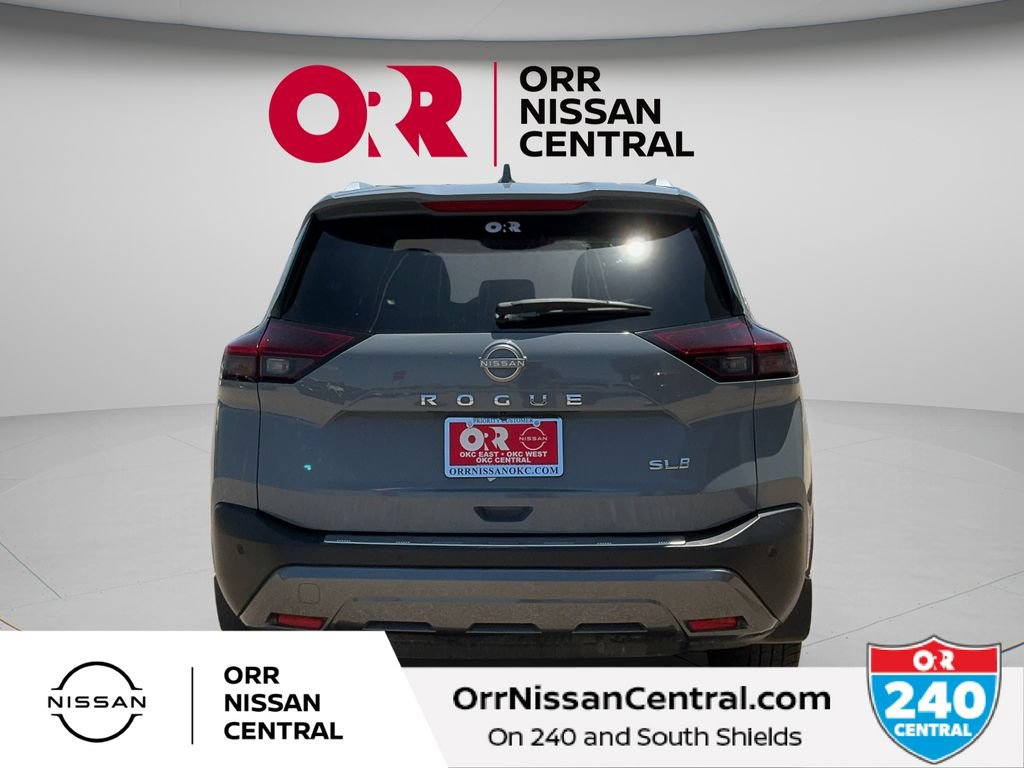Used 2023 Nissan Rogue SL w/ SL Premium Package FWD image 6