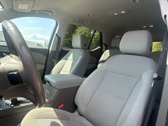 Used 2020 Chevrolet Traverse LT w/ LPO, 'HIT The Road' Package AWD/4WD image 12