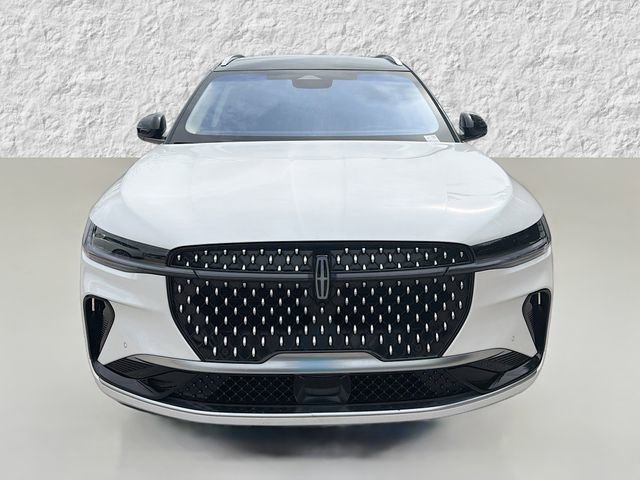 Used 2024 Lincoln Nautilus Reserve image 8