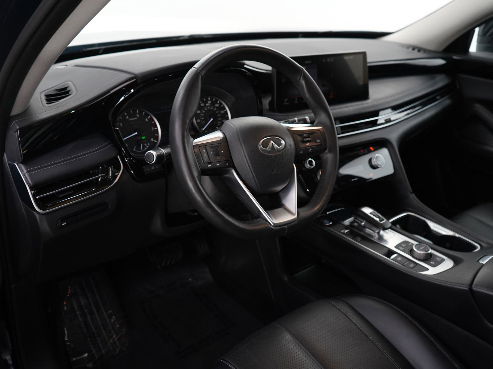 Used 2023 INFINITI QX60 Pure image 18