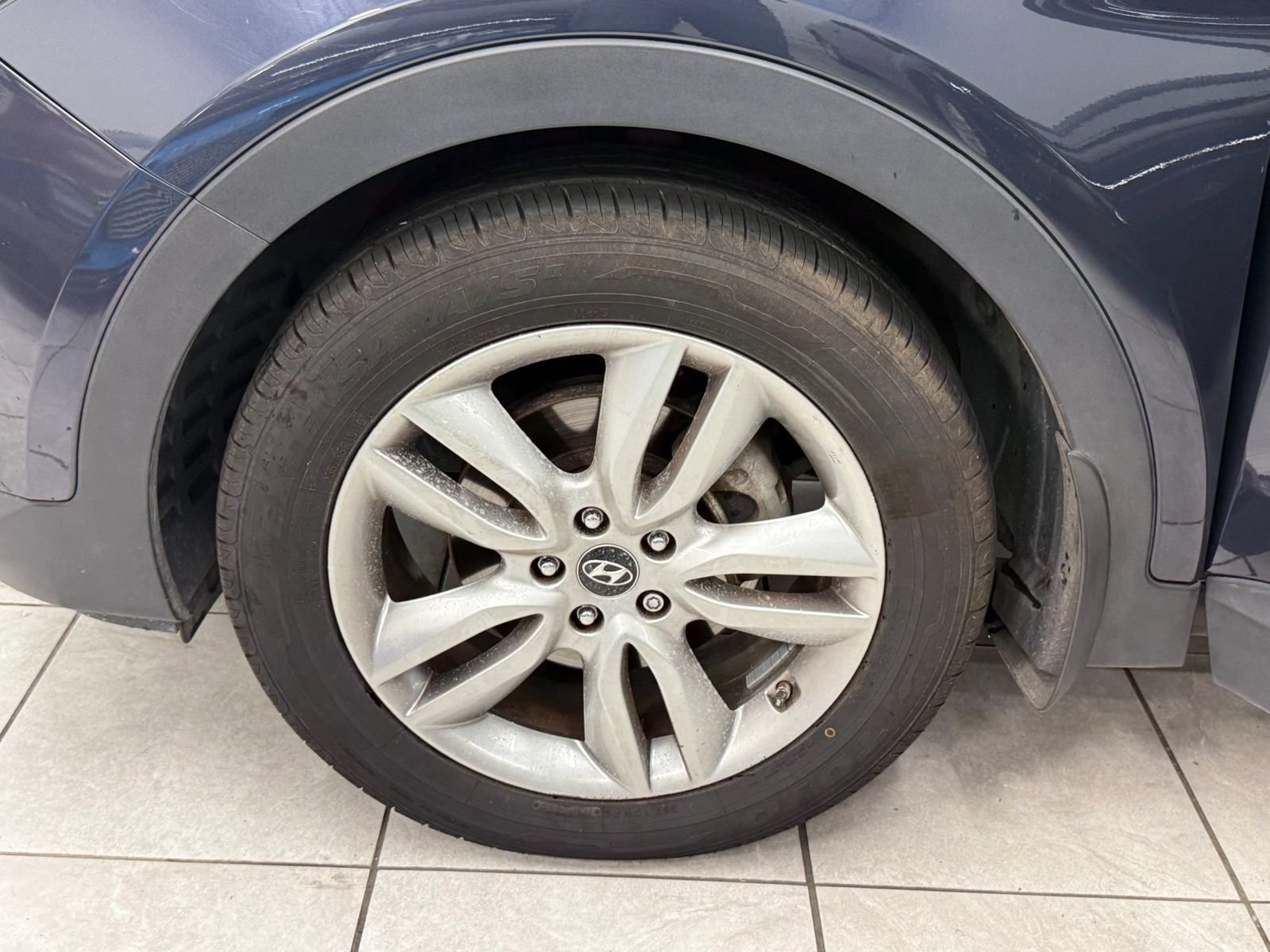 Used 2014 Hyundai Santa Fe Sport 2.0T w/ Navigation Package 06 FWD image 39