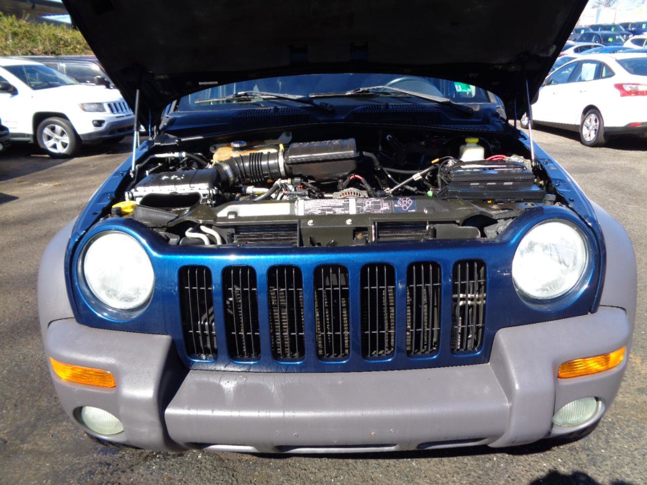 Used 2003 Jeep Liberty Sport RWD image 22