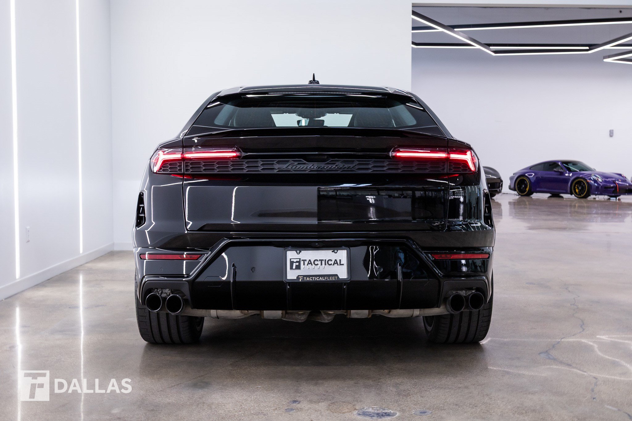 Used 2026 Lamborghini Urus SE AWD/4WD image 11