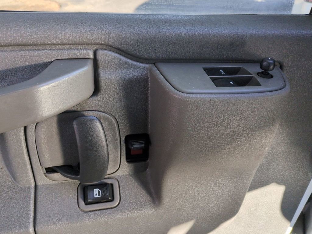 Used 2019 Chevrolet Express 2500 w/ Driver Convenience Package image 12