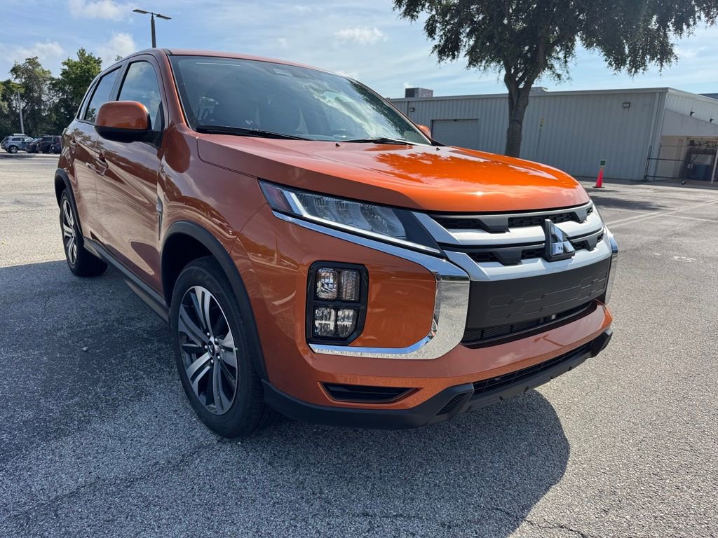 Used 2025 Mitsubishi Outlander Sport SE image 11