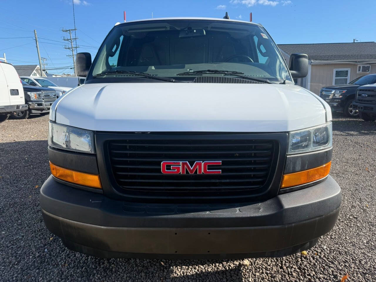 Used 2023 GMC Savana 2500 w/ Driver Convenience Package RWD image 2