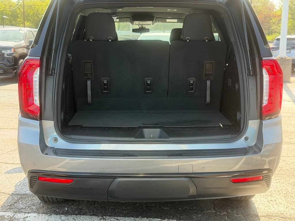 Used 2021 GMC Yukon SLE RWD image 9