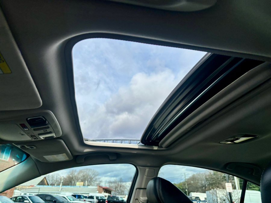 Used 2017 Subaru Legacy 2.5i Limited image 27