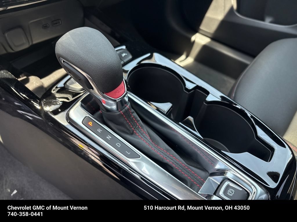 New 2026 Chevrolet Trax RS w/ Sunroof Package FWD image 28