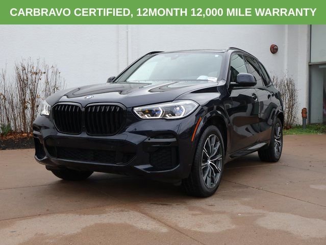 Used 2022 BMW X5 M50i w/ Executive Package image 4