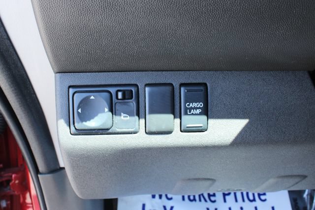 Used 2018 Nissan Frontier Desert Runner RWD image 15