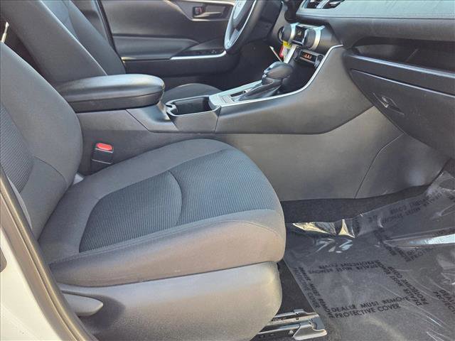 Used 2024 Toyota RAV4 LE image 20