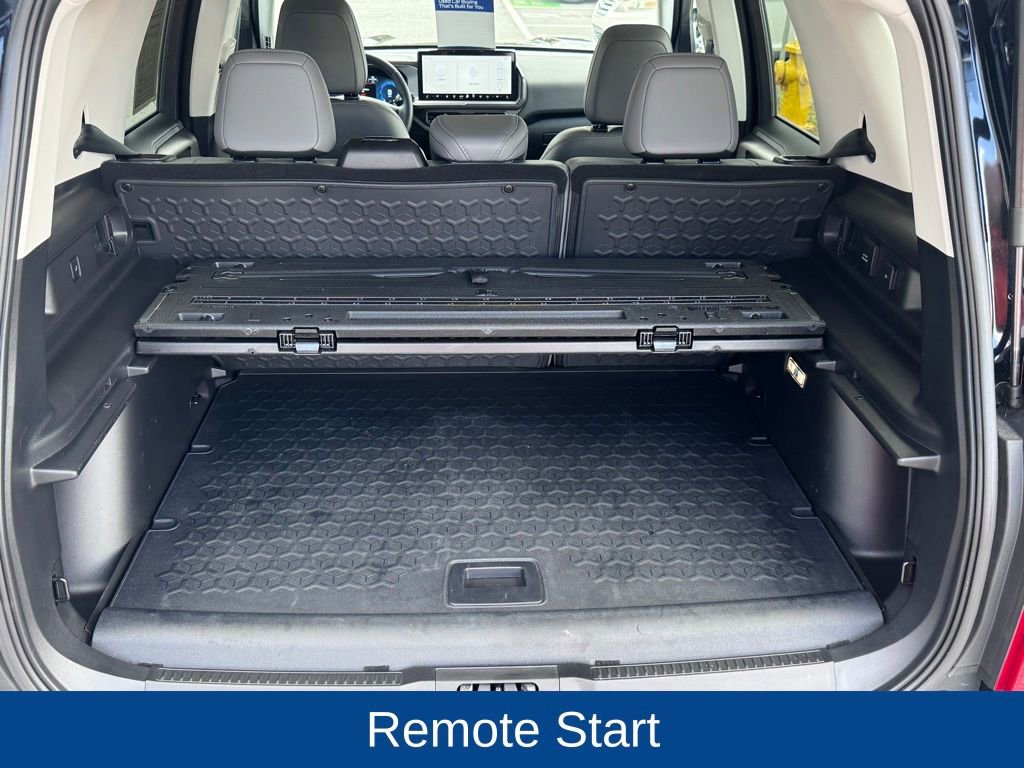 Used 2025 Ford Bronco Sport Badlands image 8