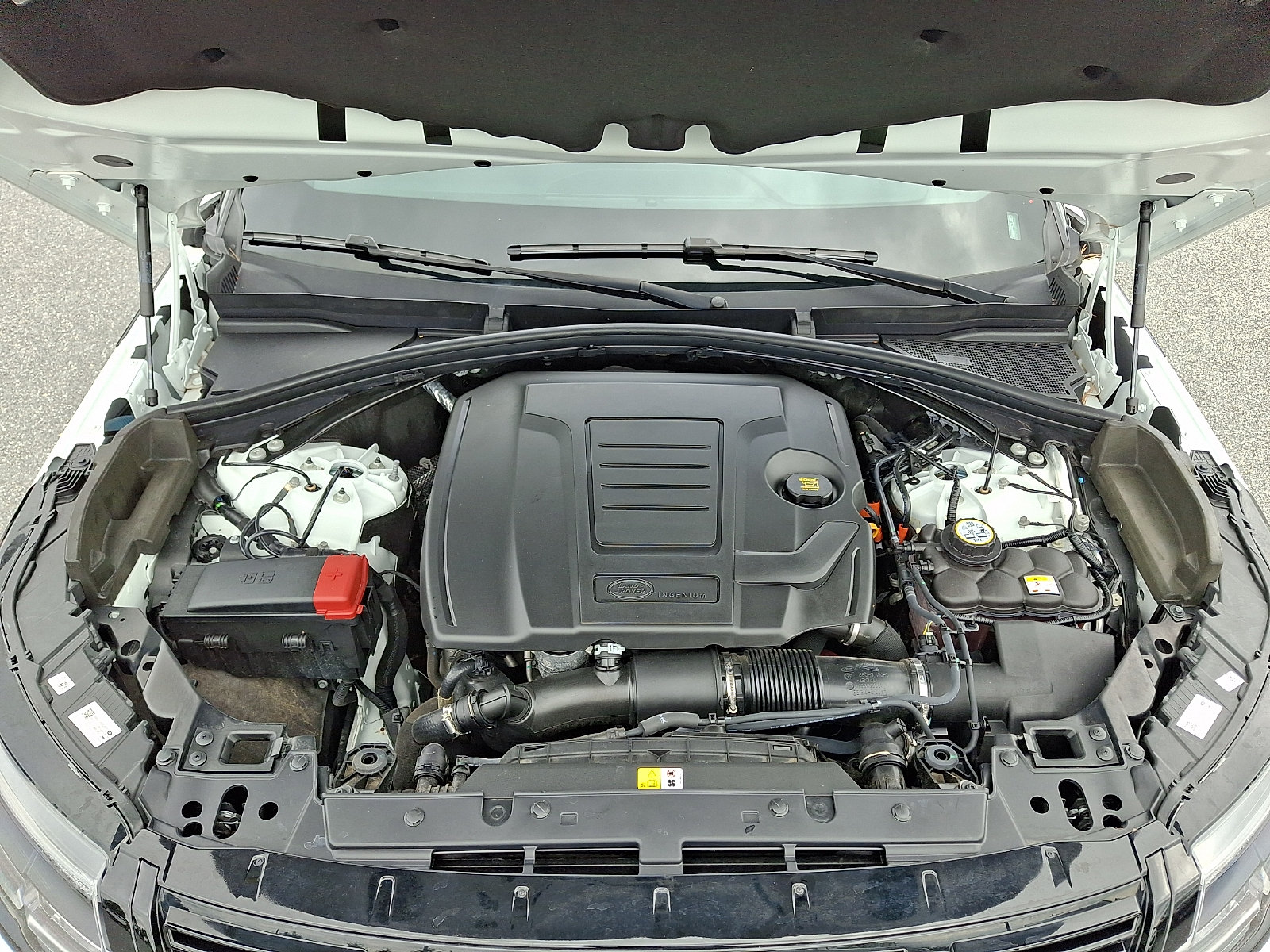 Used 2024 Land Rover Range Rover Velar Dynamic SE AWD/4WD image 27
