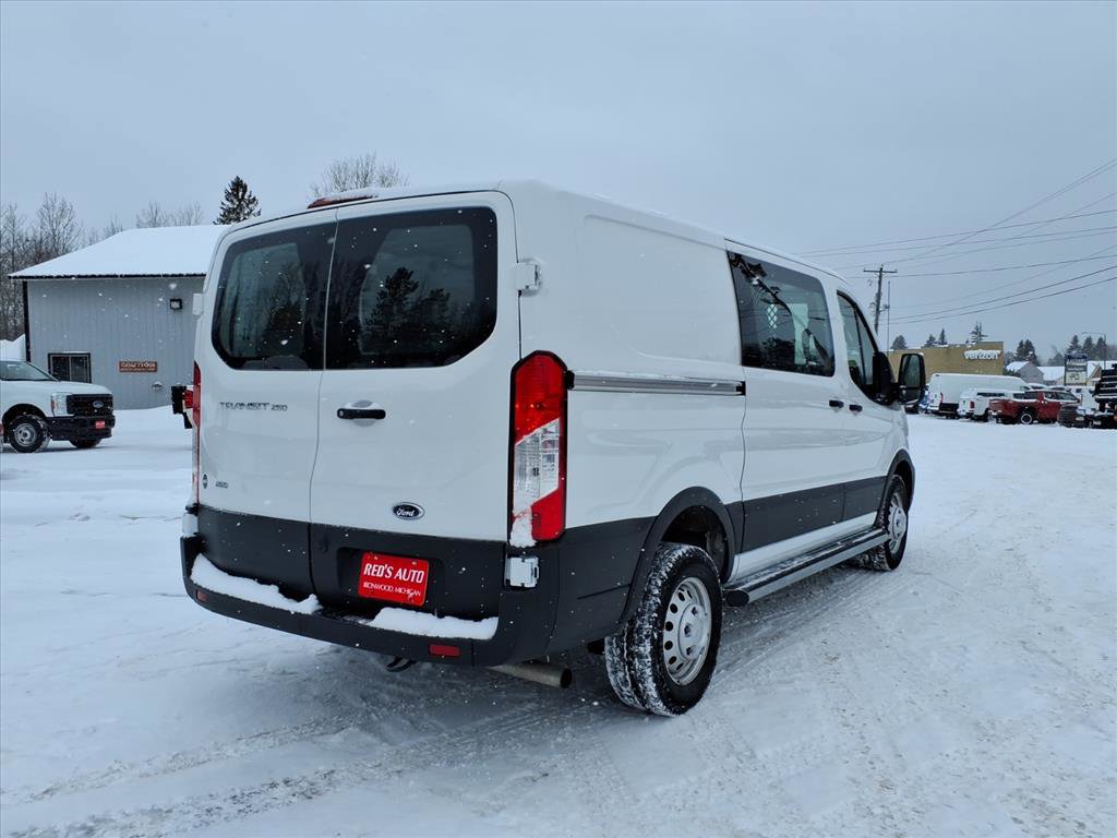 Used 2024 Ford Transit 250 Low Roof AWD w/ Exterior Upgrade Package image 6