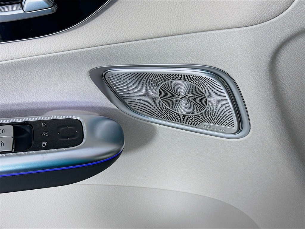 Used 2025 Mercedes-Benz GLC 300 4MATIC image 20