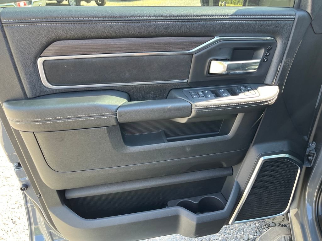New 2026 RAM 2500 Laramie w/ Night Edition image 10