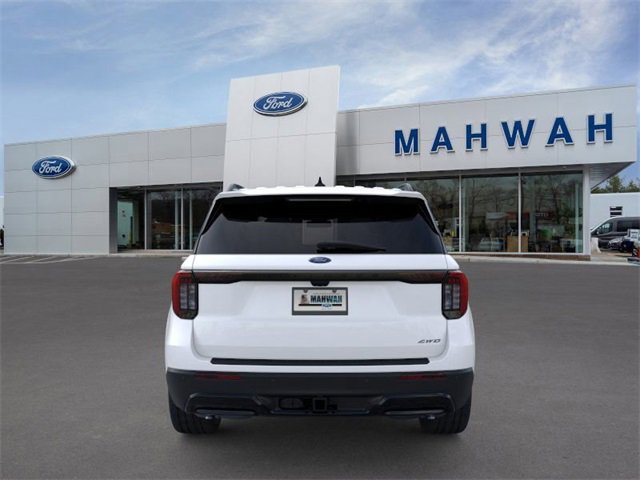 New 2025 Ford Explorer ST-Line image 5