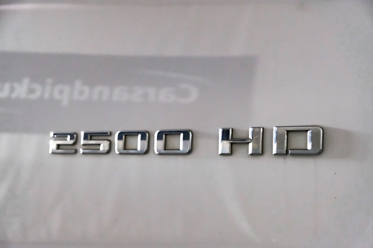 Used 2021 Chevrolet Silverado 2500 LT w/ Fleet Comfort Package AWD/4WD image 44