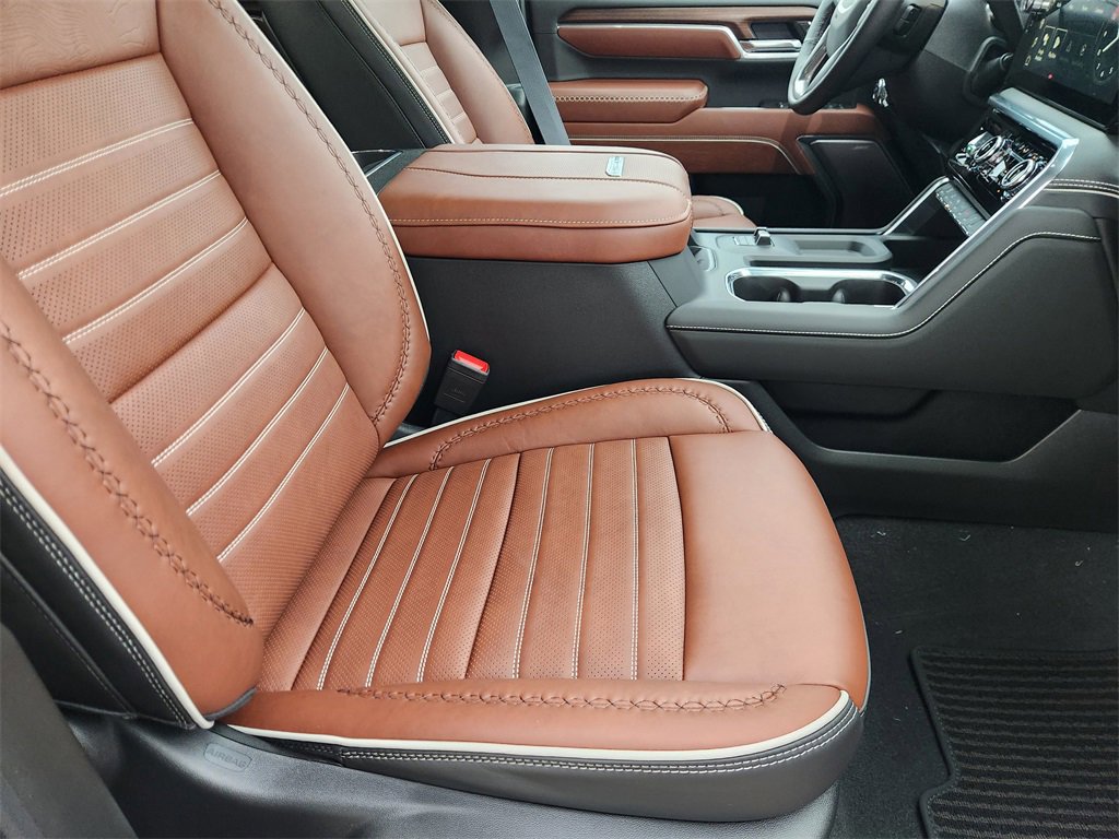 New 2026 GMC Sierra 2500 Denali Ultimate w/ Max Trailering Package image 9