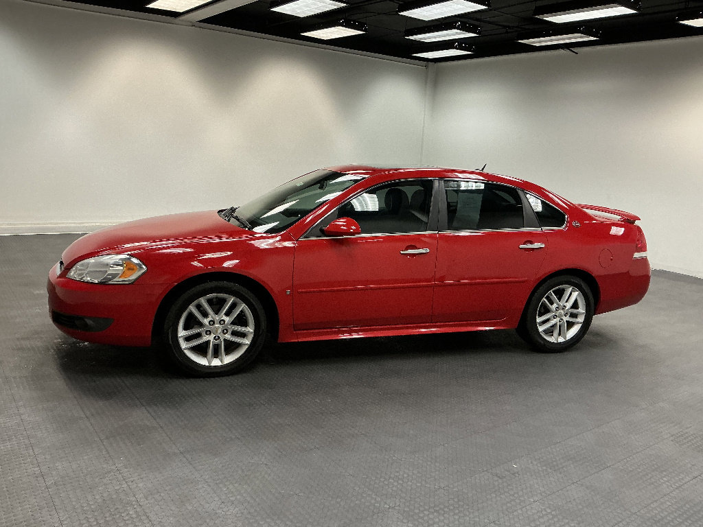 Used 2009 Chevrolet Impala LTZ FWD image 2