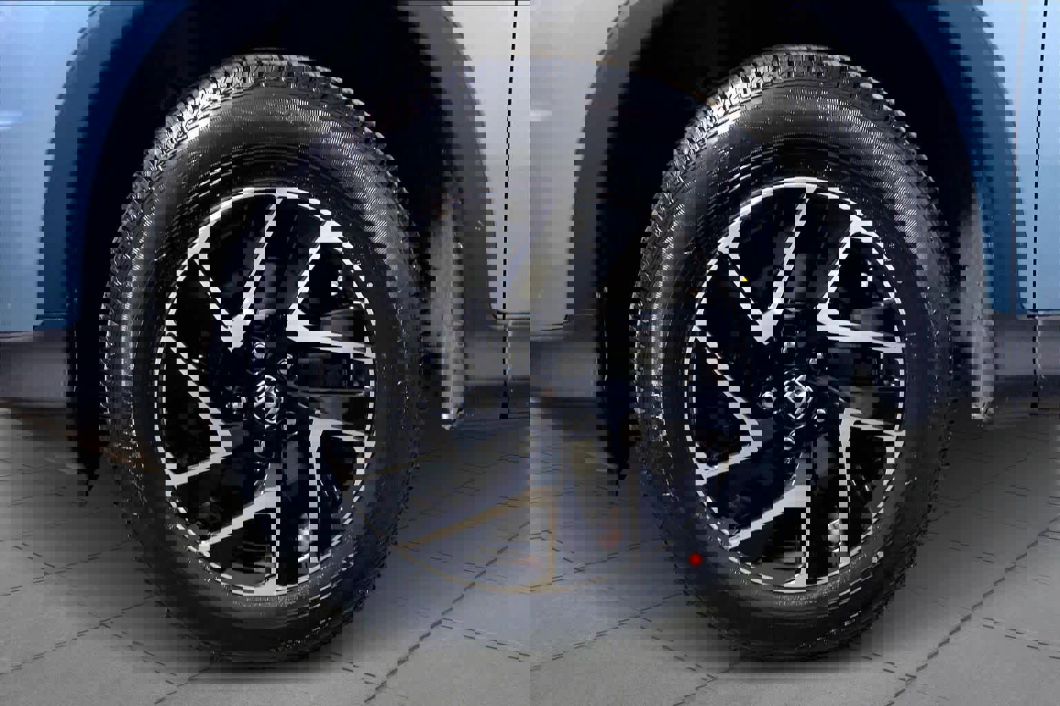 Used 2016 Honda CR-V SE image 11