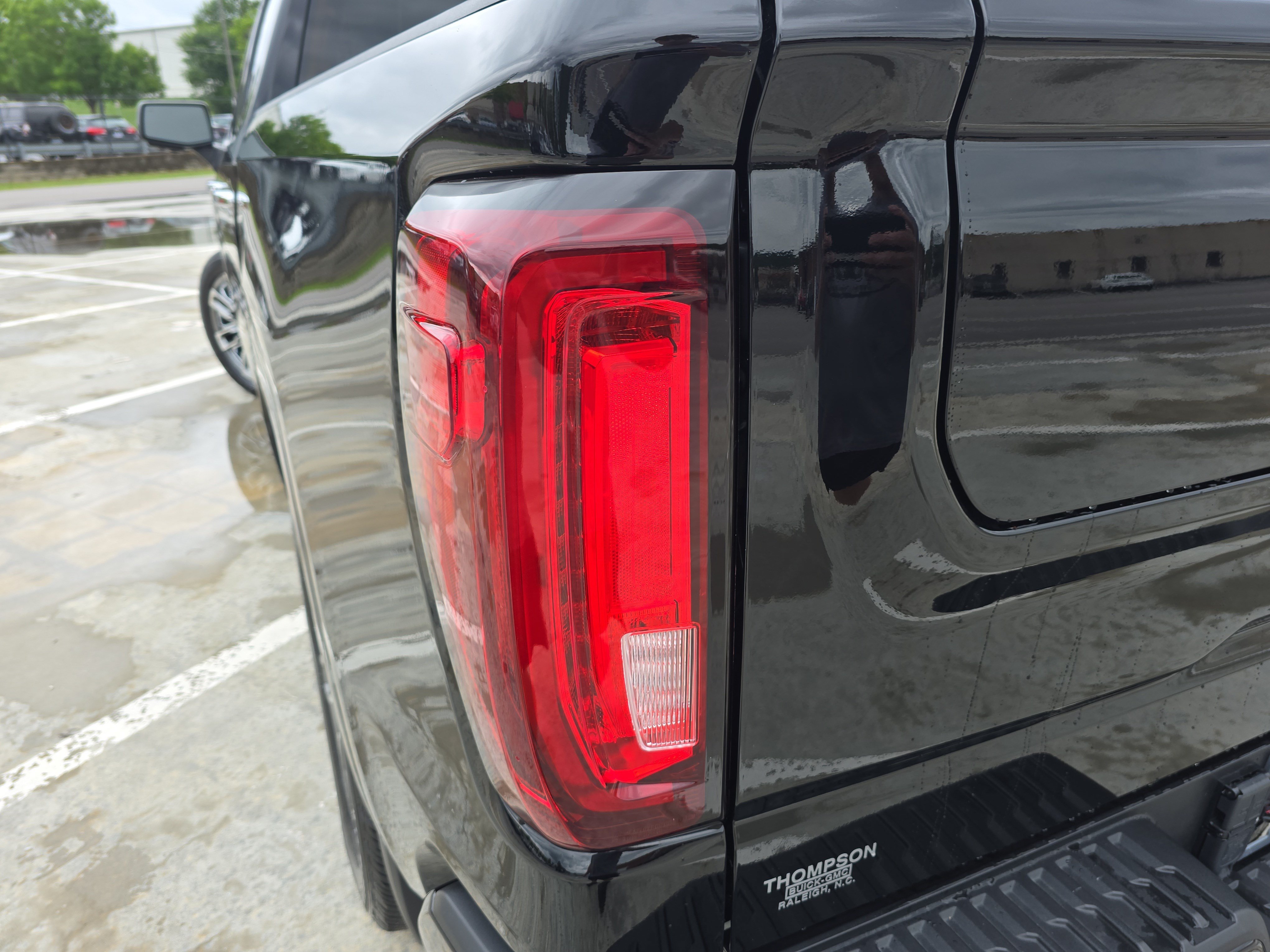 Used 2024 GMC Sierra 1500 Denali Ultimate AWD/4WD image 36