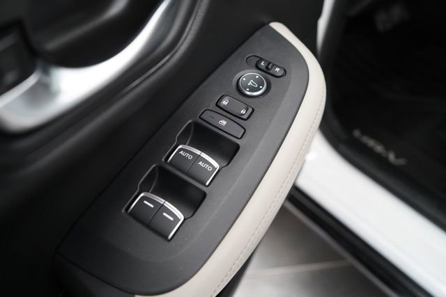 Used 2025 Honda HR-V EX-L image 10