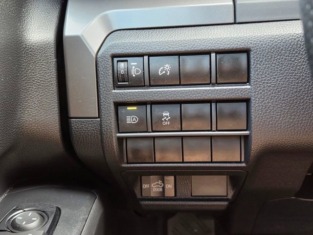 Used 2024 Toyota Tacoma SR5 RWD image 33